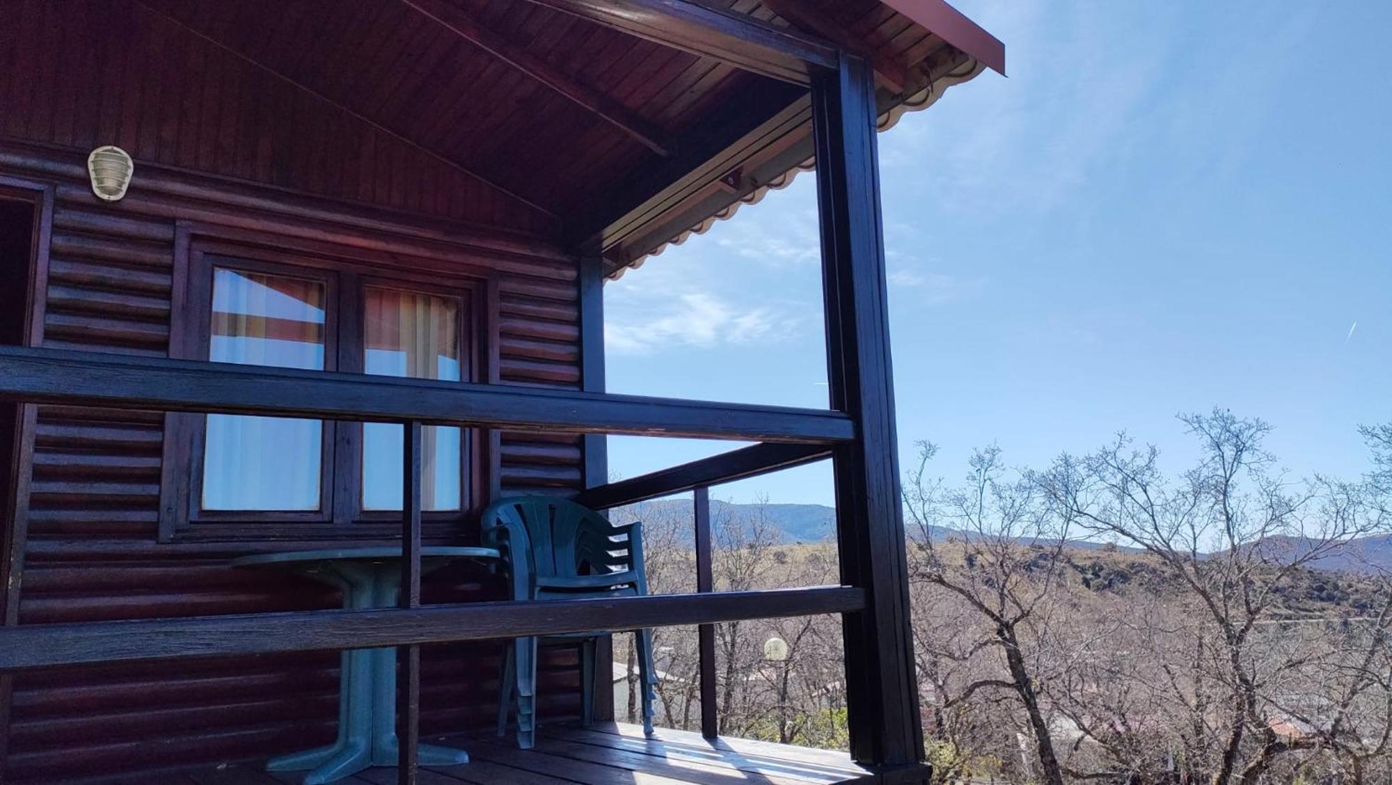 Camping De Cervera De Buitrago 외부 사진