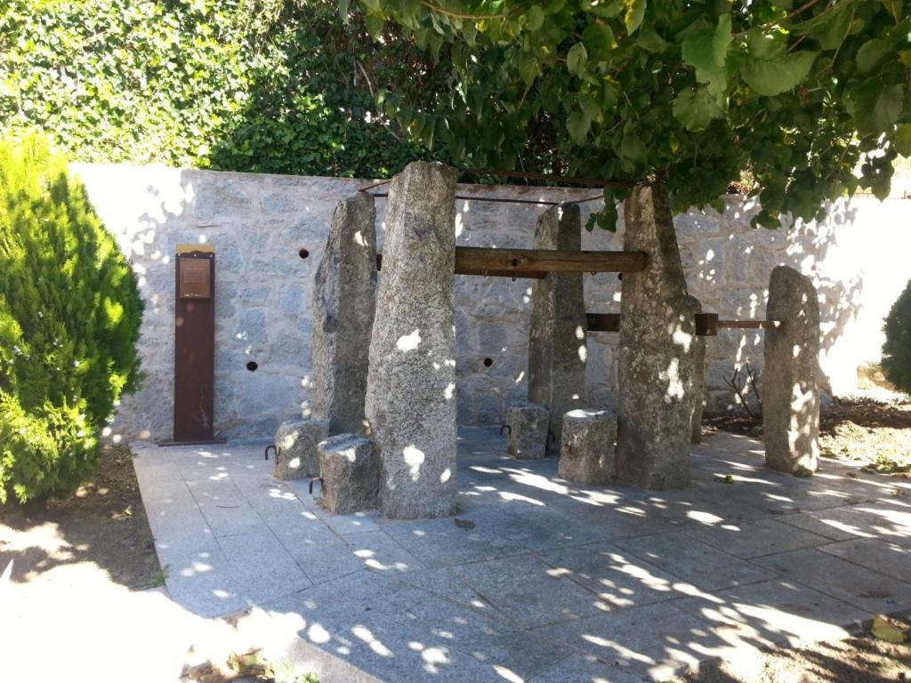 Camping De Cervera De Buitrago 외부 사진