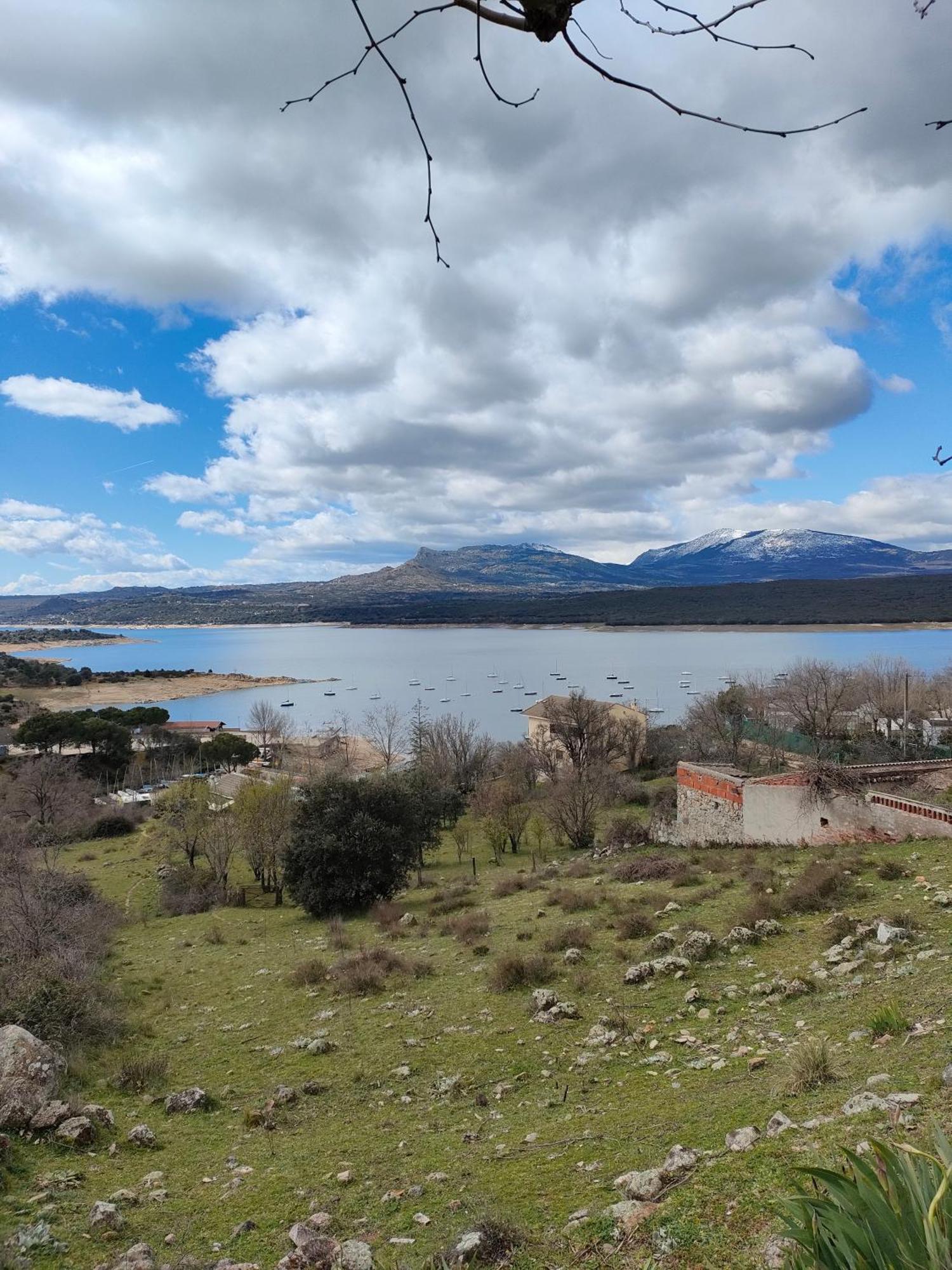 Camping De Cervera De Buitrago 외부 사진