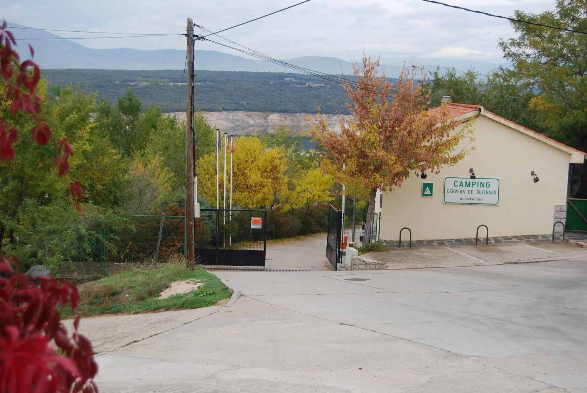 Camping De Cervera De Buitrago 외부 사진