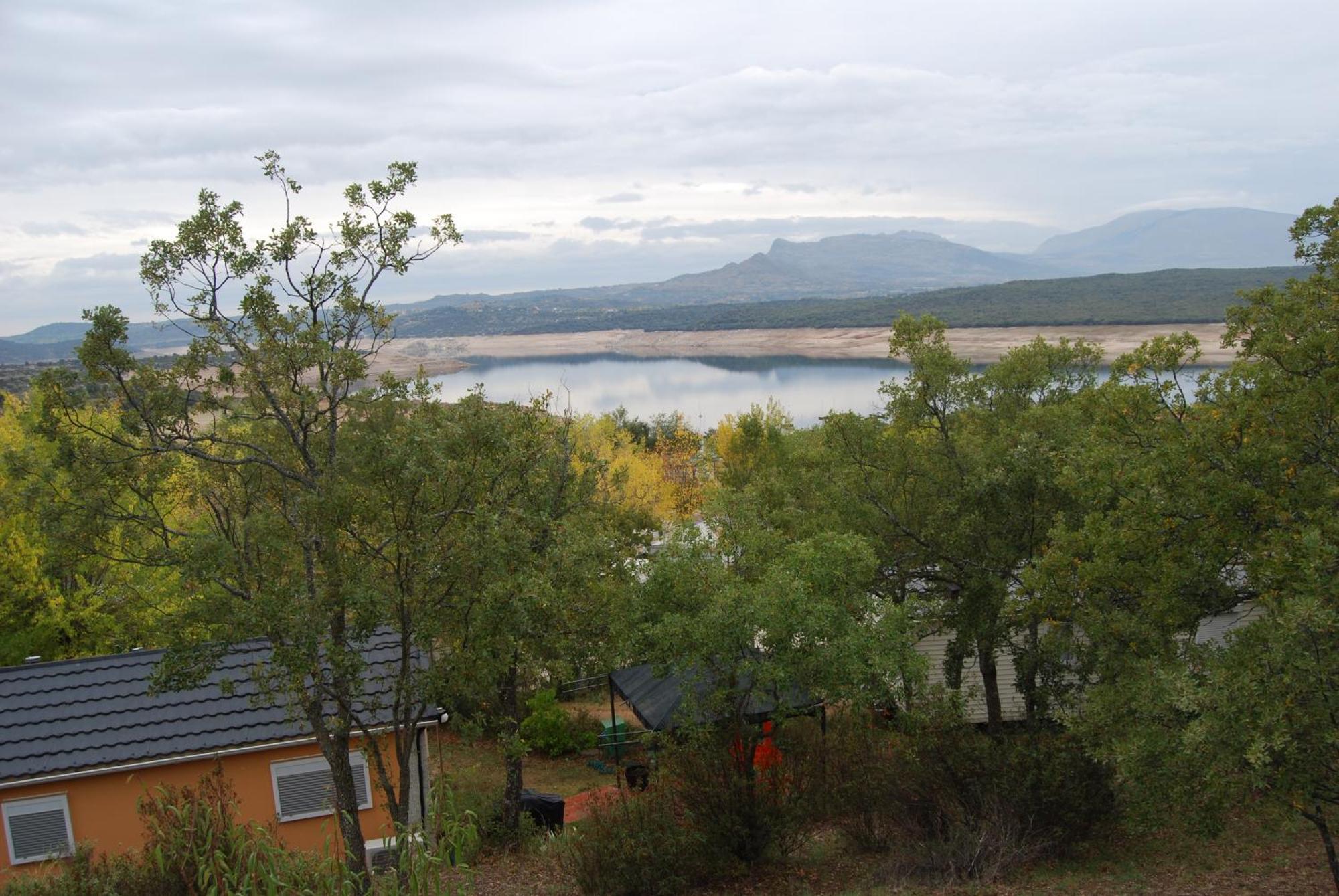 Camping De Cervera De Buitrago 외부 사진