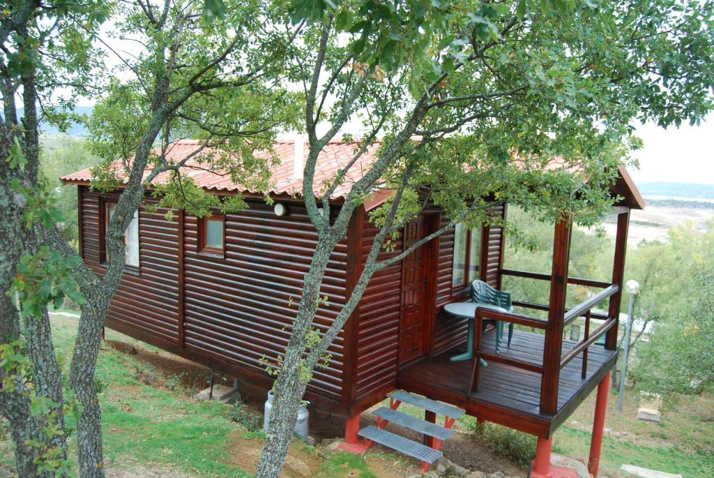 Camping De Cervera De Buitrago 외부 사진