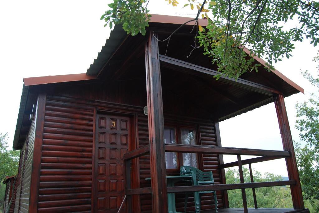 Camping De Cervera De Buitrago 외부 사진